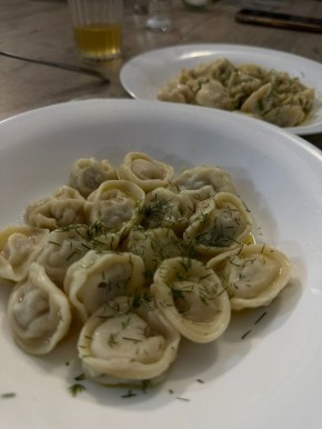 Пельмени ручной работы возле метро Московская