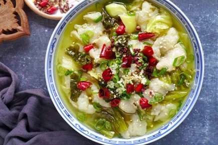 Как приготовить Суань Цай Юй: секреты сычуаньской кухни