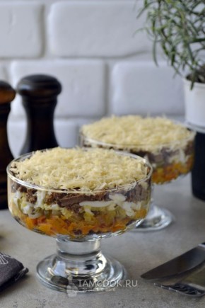 Салат зимней свежести: как приготовить 'Первый снег'