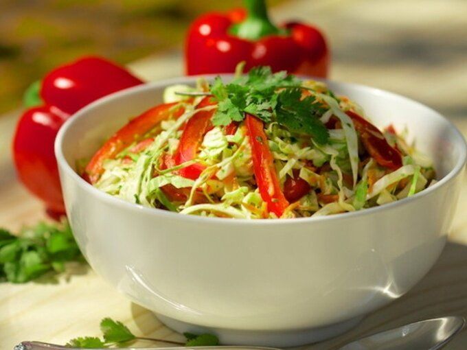 Салат из капусты: быстро, просто и очень вкусно