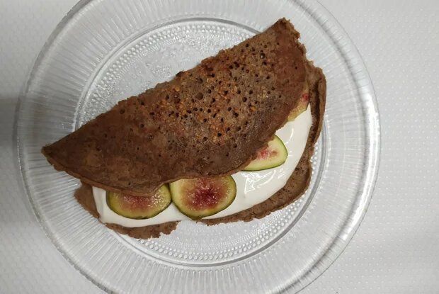 Шоколадный овсяноблин: вкусный и полезный завтрак