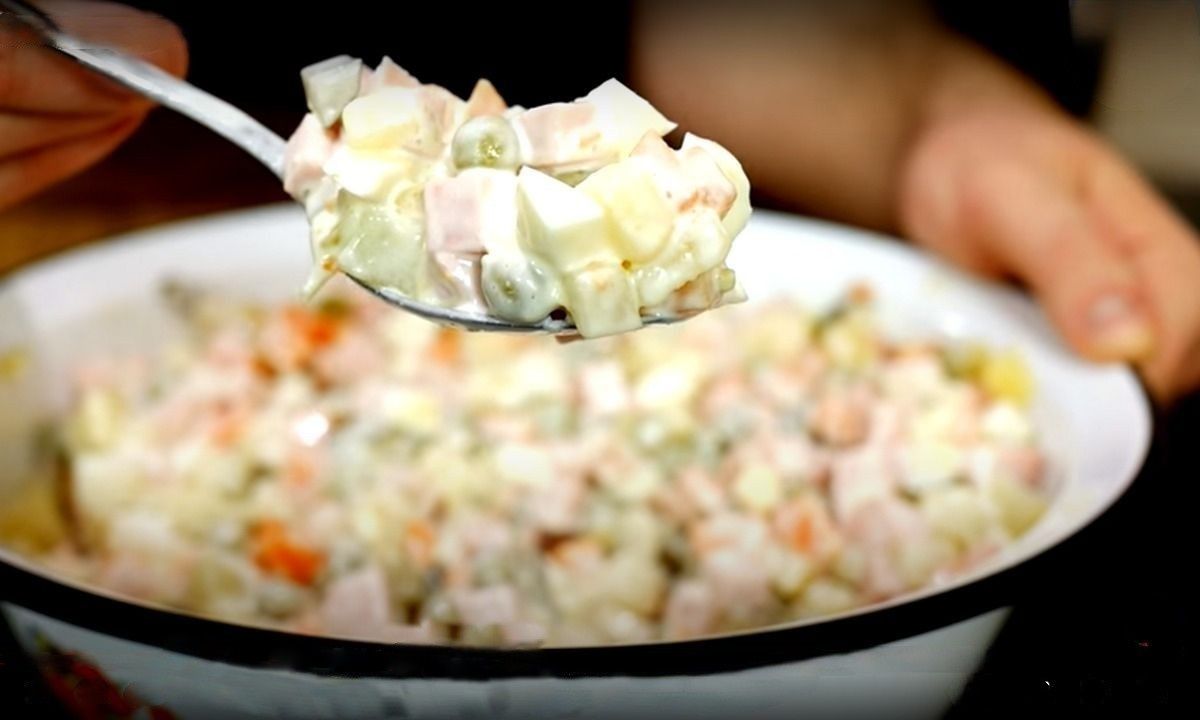 Секреты советских поваров, которые сделают Оливье непревзойденным