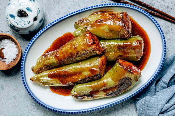 Секреты китайских фаршированных перцев: вкус, который удивит
