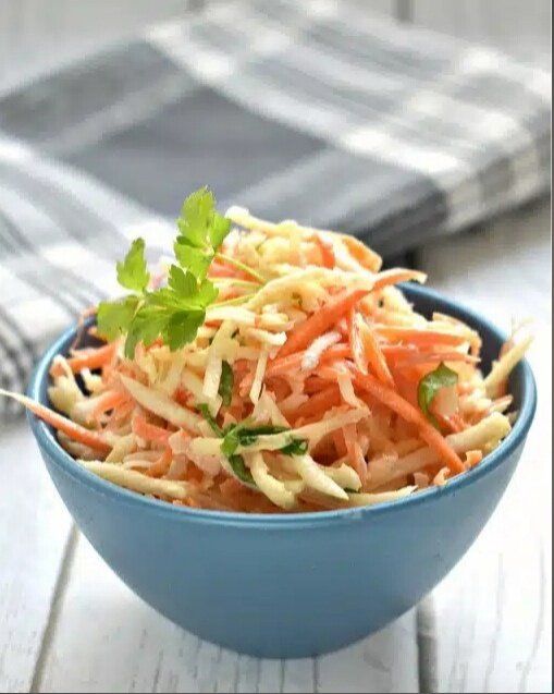 Нежный салат из моркови и редьки: лёгкий рецепт для весеннего стола