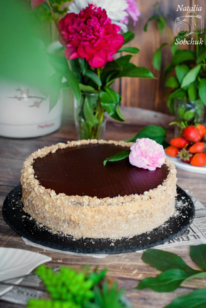 Легкий вафельный торт без выпечки: быстрый и вкусный рецепт для сладкоежек