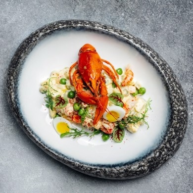 История салата Оливье: от светской вечеринки до новогоднего стола