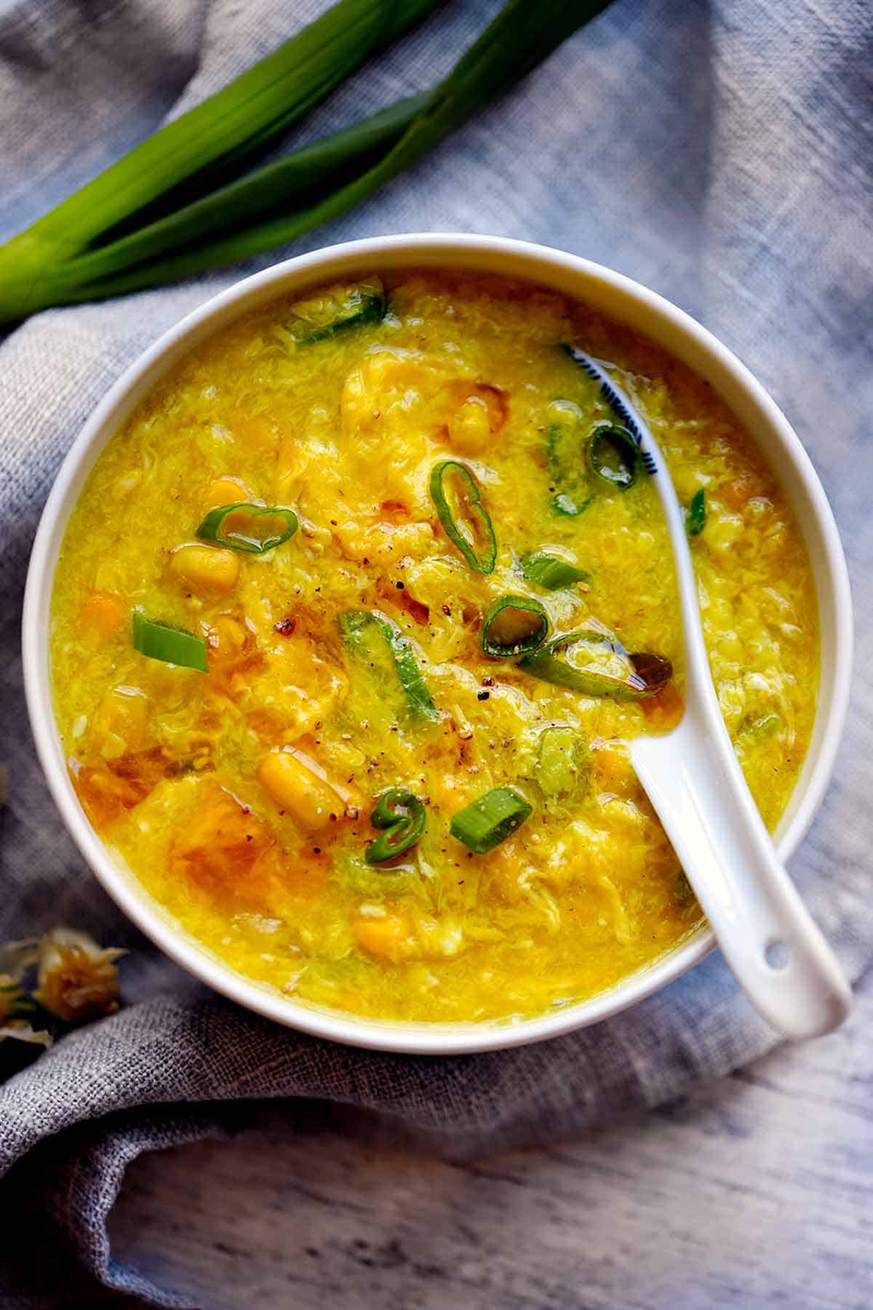 Вкусный яичный суп за 15 минут: быстро и бюджетно!