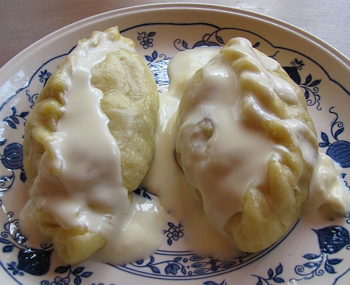 Секреты идеальных паровых вареников с вишней