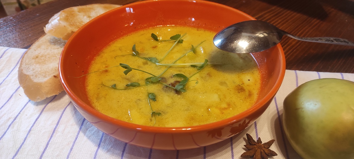 Нежный, пряный и сливочный: индийский куриный суп для настоящих гурманов