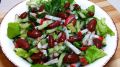 Легкий и вкусный салат с фасолью и редисом для весеннего угощения