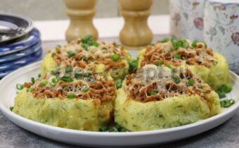 Картофельные ватрушки с мясом: идеальное блюдо для семейного ужина
