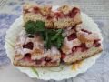 Пирог с творогом и клубникой: нежность в каждом кусочке
