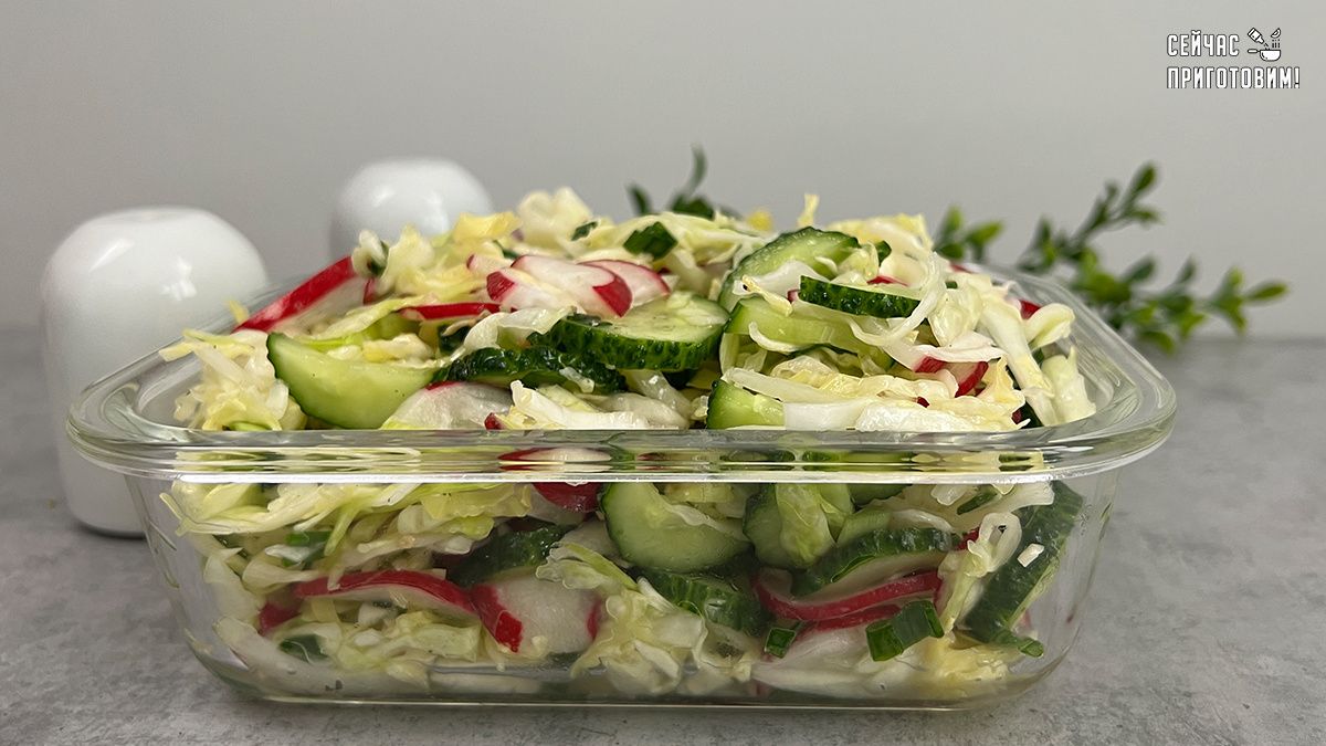 Нежный весенний салат: вкусный и легкий рецепт без майонеза